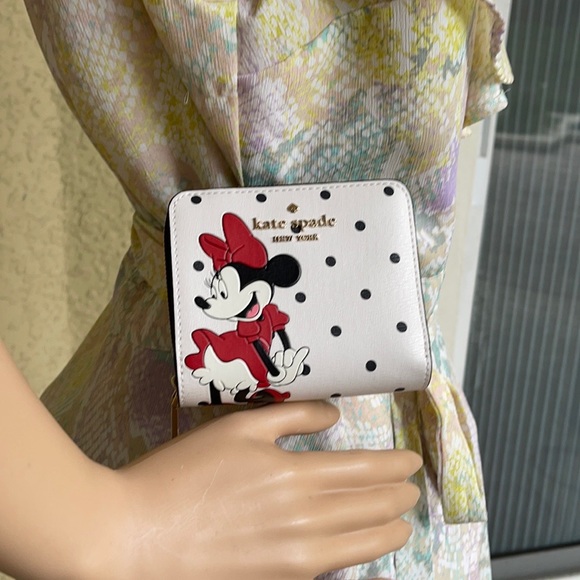 disney x kate spade new york other minnie mouse zip around wallet - Picture 9 of 16